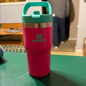 20oz Stanley with flip top